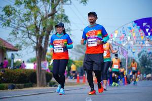 BIB: 48442, 48048
                            <button type="button" onclick="openModal(10099609)" class="btn btn-primary btn-sm float-right btn-popup" data-toggle="modal" data-target=".modal-high-quality">
                        <i class="fas fa-shopping-cart"></i> Add to Cart
                    </button>
                                            <button type="button" onclick="isThisMe(10099609, true)" class="btn btn-success btn-sm float-right btn-popup btn-isme hidden" data-toggle="tooltip" data-placement="bottom" title="นี่คือรูปของคุณใช่ไหม คลิกที่นี่เพื่อเอาเข้าอัลบั้ม">
                        <i class="fas fa-plus"></i> Add to album
                    </button>
                    <button type="button" onclick="isThisMe(10099609, false)" class="btn btn-warning btn-sm float-right btn-popup btn-isnotme hidden">
                        <i class="fas fa-ban"></i> Remove from album
                    </button>